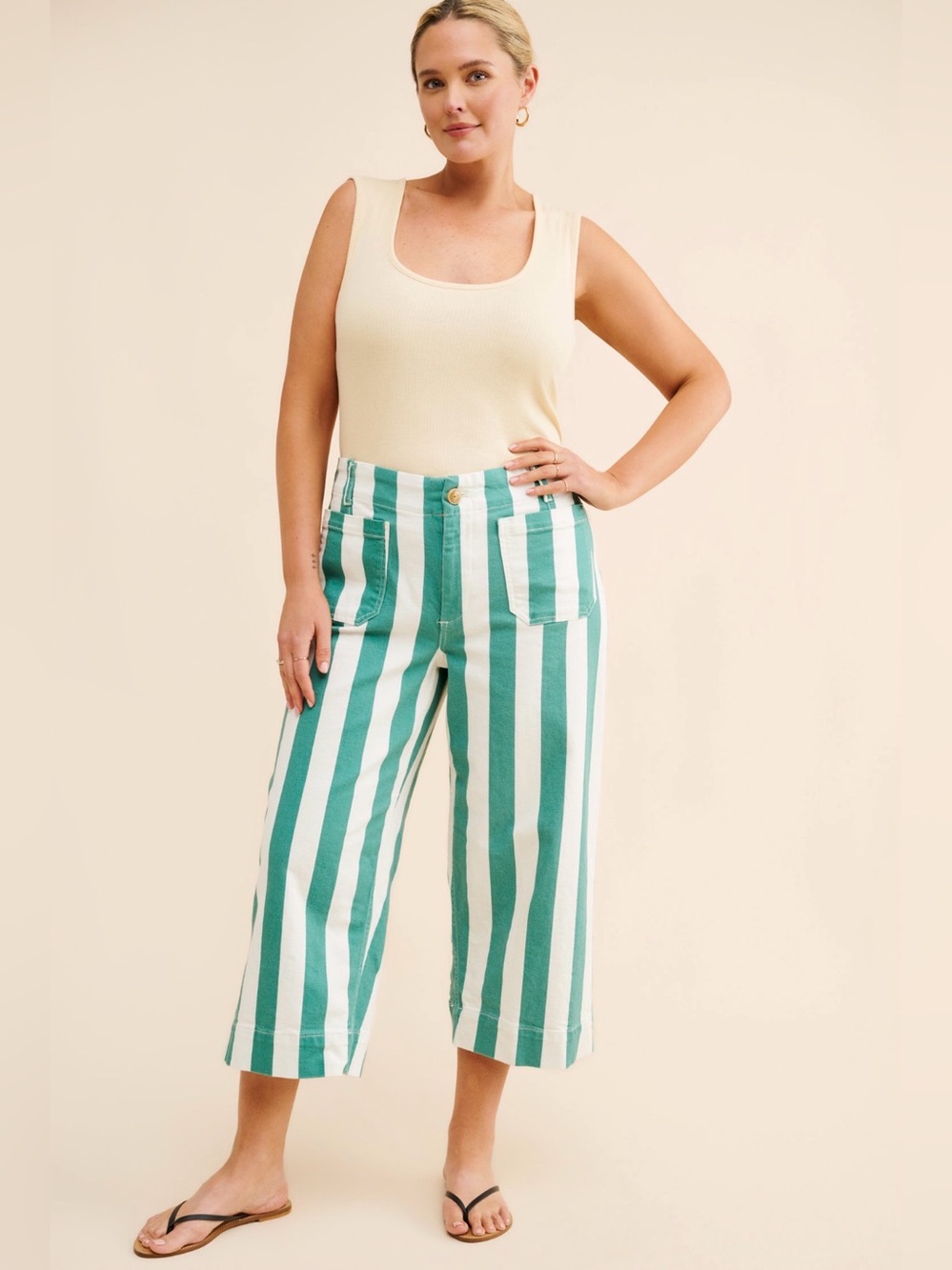 Anthropologie Maeve The Colette Denim Cropped Wide-Leg Jeans | Size 28